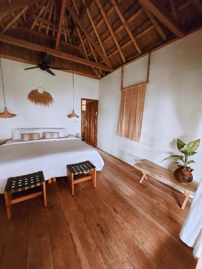 Sumba Beach House Уайкабубак Екстериор снимка